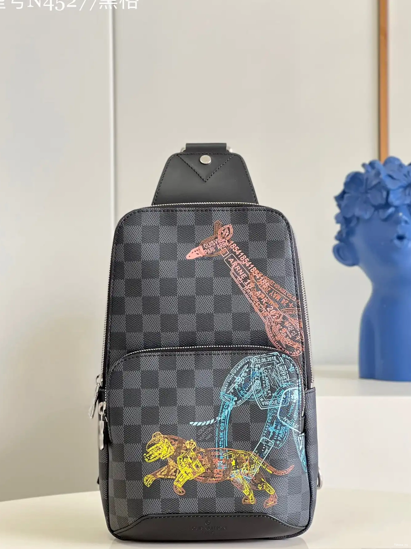 SLINGBAG LOUIS AVENUE VUITTON 0605
